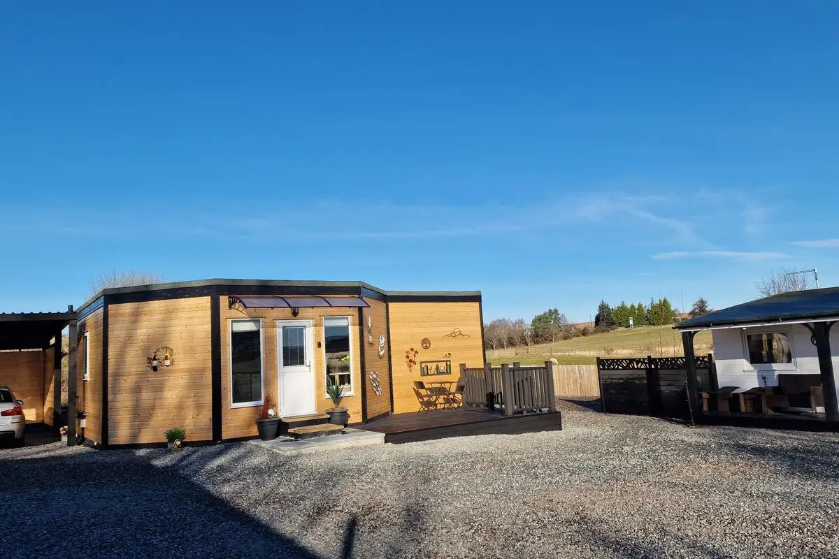 Meadows 2 exterior