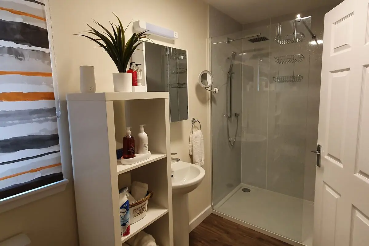 Shower room — Meadows 2